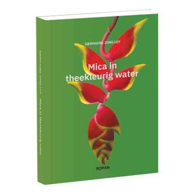 Mica in theekleurig water – Germaine Jong Loy